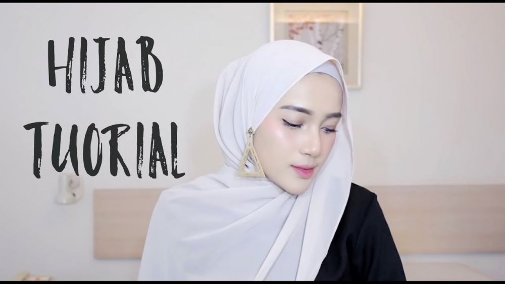 5 Tutorial Hijab Pashmina Modern Yang Mudah Dan Stylish