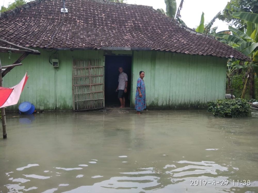 Sungai Ingas Meluap, Puluhan Rumah di Bojonegoro Terendam Banjir