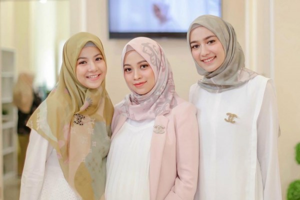 Ootd Hijab Segi Empat Syari