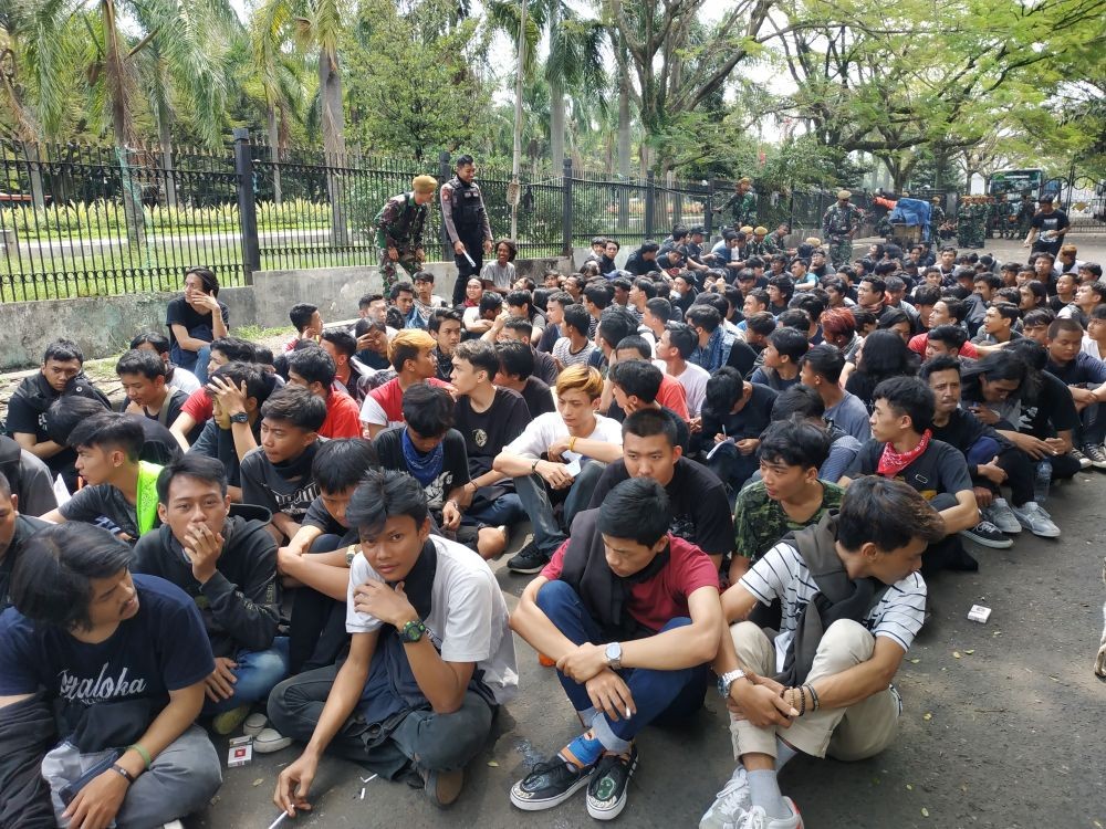 [Breaking] Ratusan Pelajar Diamankan Lakukan Vandalisme saat Mayday
