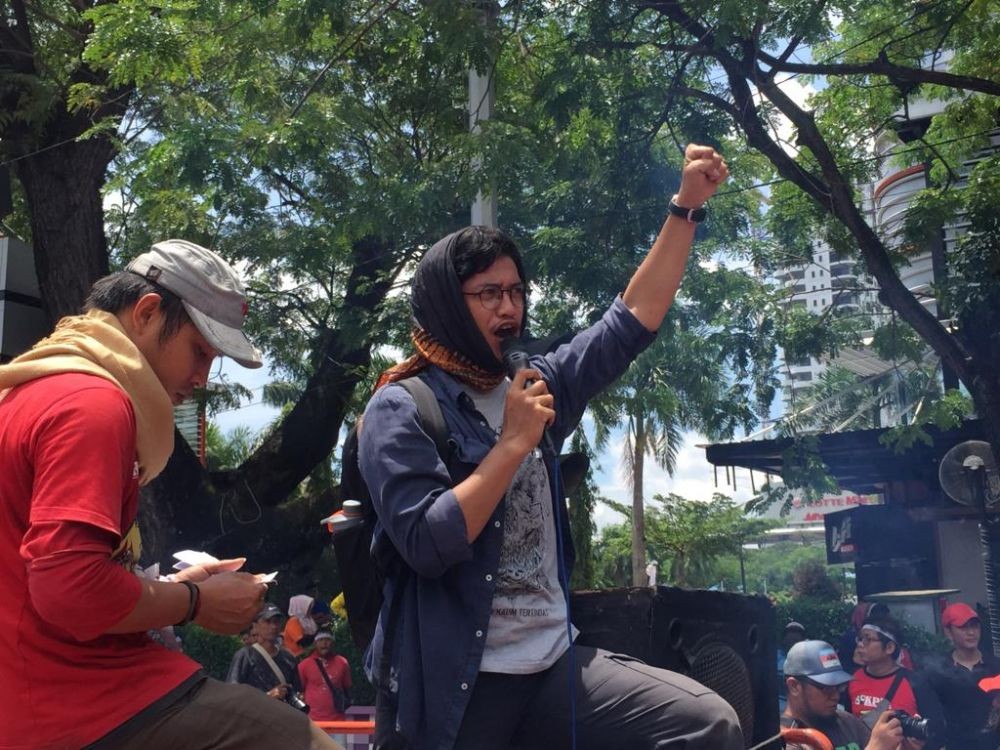 [Foto] Mereka yang Tetap Berjuang Turun ke Jalan saat May Day di Medan