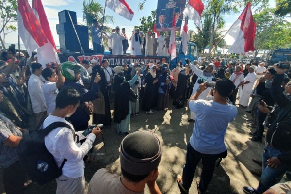 Babak Baru Pemilu, Minta Jokowi di Diskualifikasi dan Situng Disetop