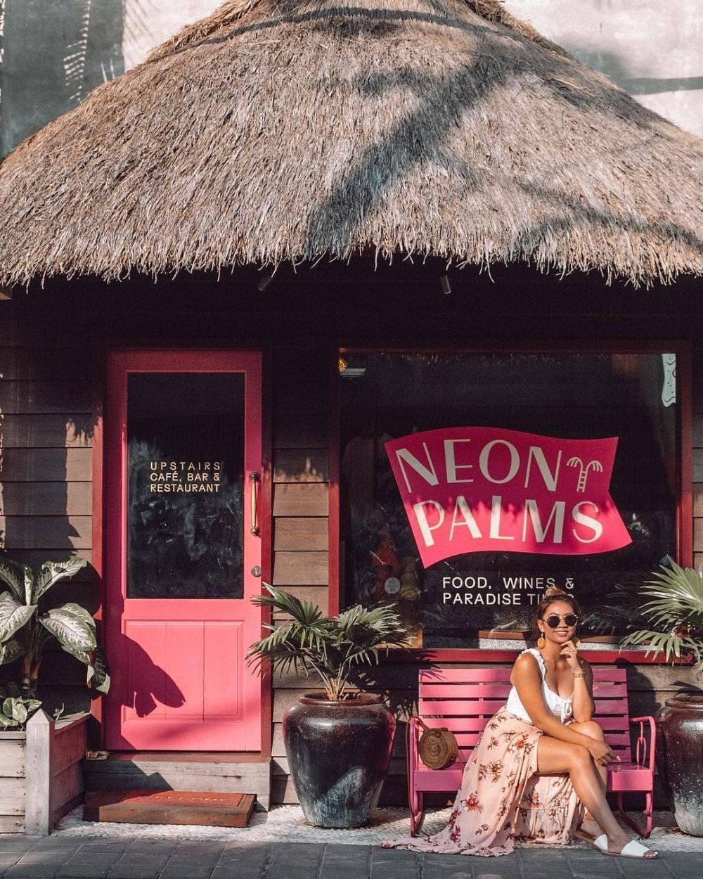 10 Tongkrongan di Bali yang Asyik Buat Foto-foto