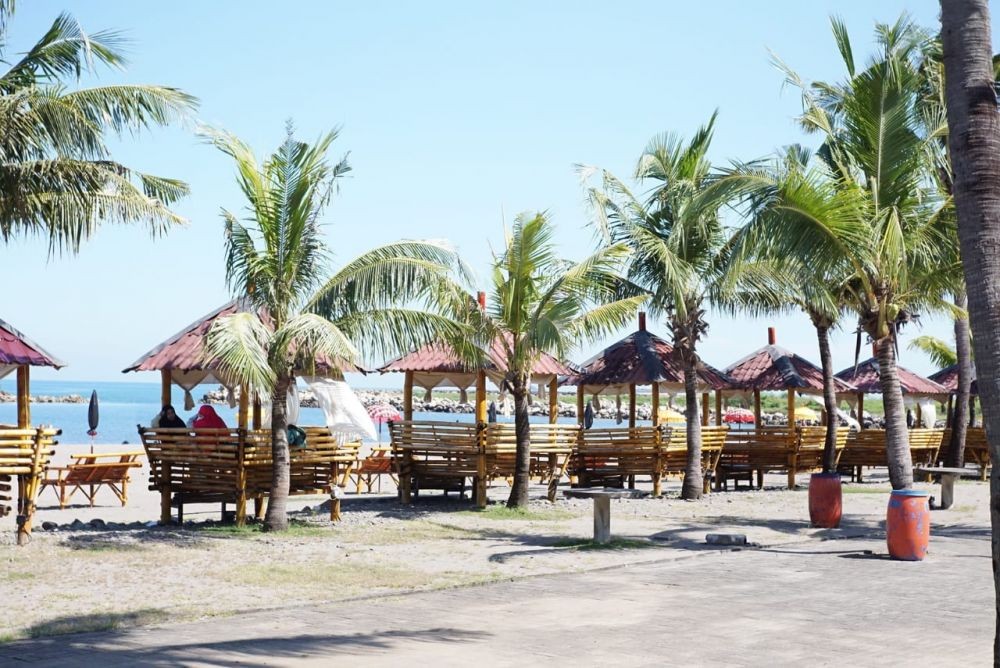 7 Pantai Indah di Makassar yang Menantimu setelah Pandemik Berlalu