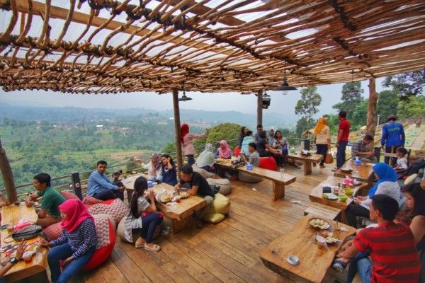 5 Tempat Hits di Bandung yang Cocok untuk Agenda Bukber