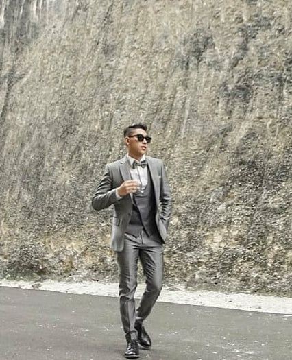 Bertema Sederhana & Mewah, 10 Momen Romantis Prewed Siti Badriah-Kris