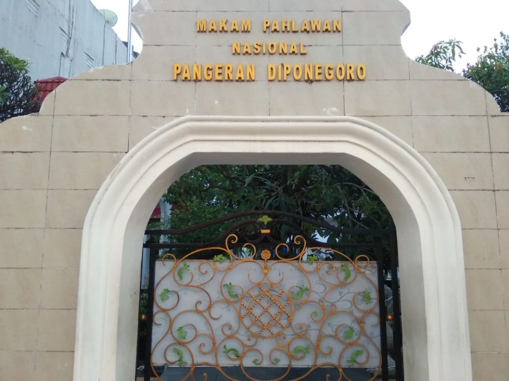6 Potret Makam Pangeran Diponegoro, Menengok Sejarah Perjuangan Bangsa