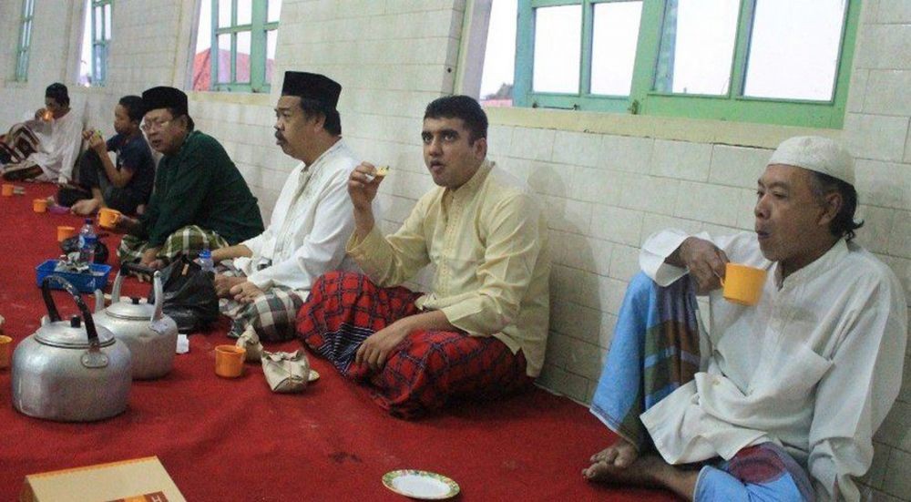 5 Masjid di Semarang Ini Bagikan Takjil Gratis Setiap Hari, Mau?