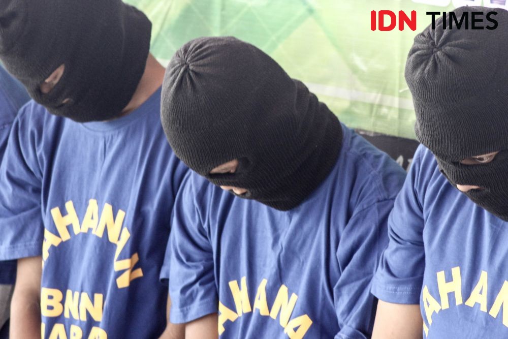 Dianggotai Pemuda, Polisi Tahan Komplotan Begal Bermobil di Bandung