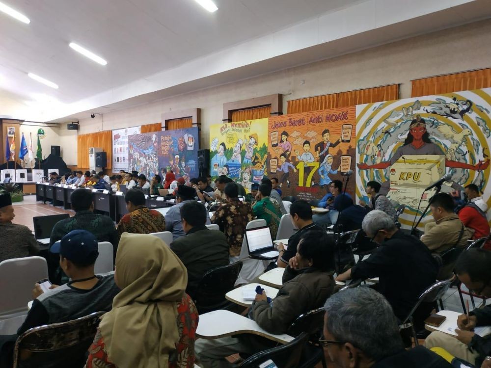 Rapat Pleno Diprediksi Molor, KPU Jabar Harapkan Perpanjangan Waktu