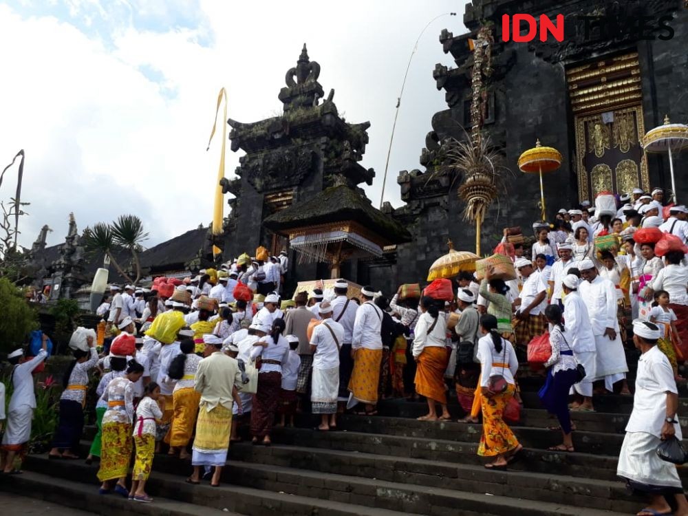 Jadwal Odalan Umat Hindu Bulan Juli 2019 di Seluruh Indonesia
