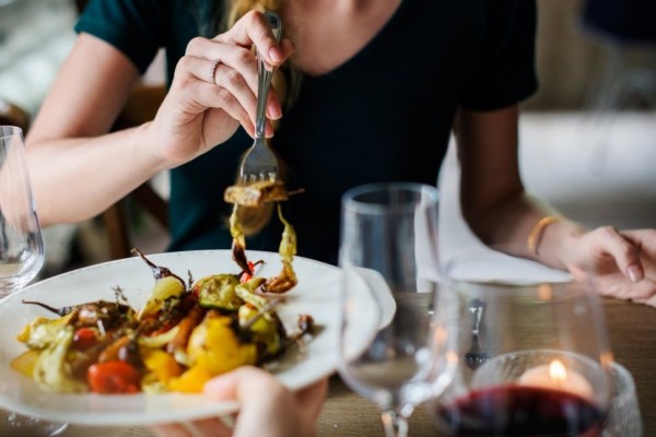 7 Tips Berpuasa bagi Si Kurus, Biar Berat Badan Gak Semakin Berkurang