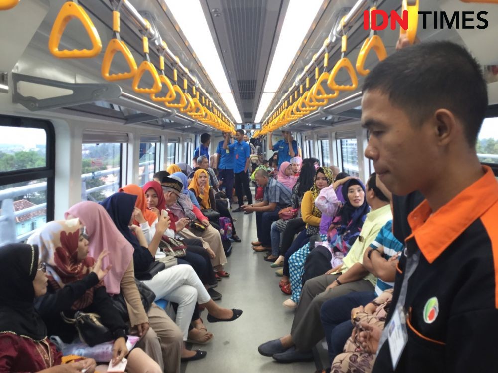 Diprediksi Naik 40 Persen, KAI Tambah Jam Operasional LRT Palembang
