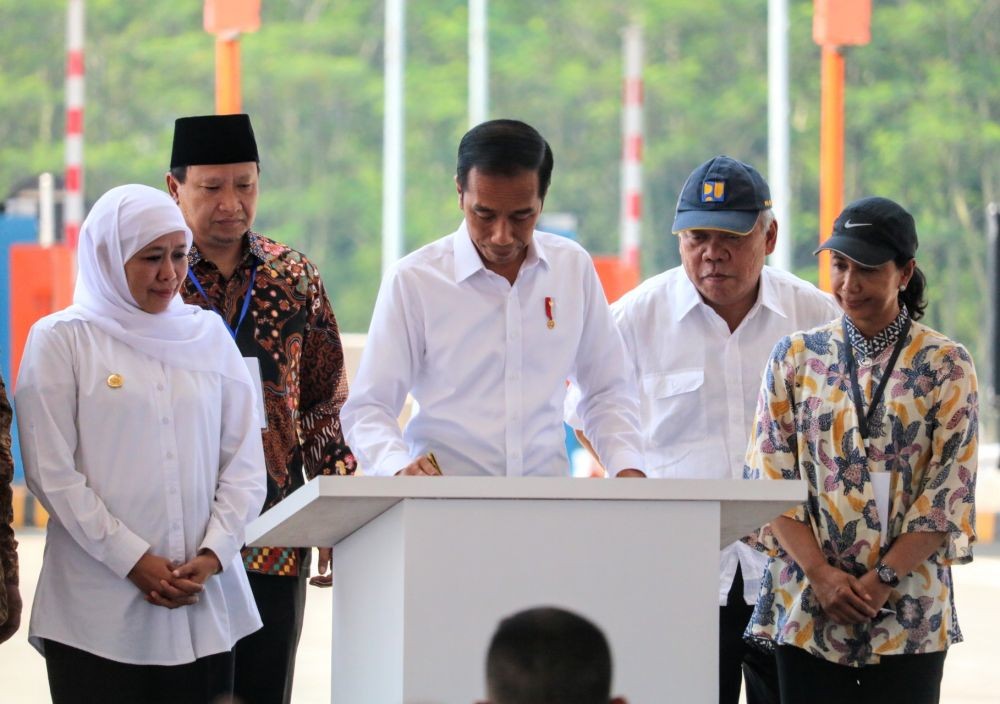 Resmi Dioperasikan Jokowi, Tol Mapan Digratiskan Hingga Lebaran  