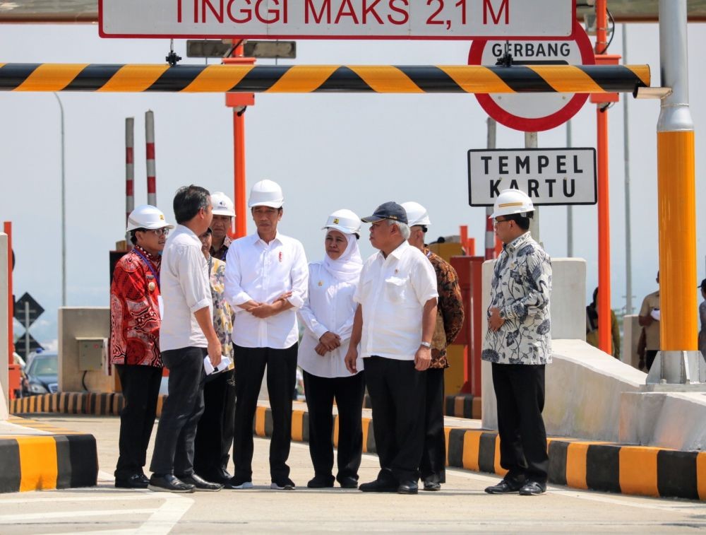 Resmi Dioperasikan Jokowi, Tol Mapan Digratiskan Hingga Lebaran  