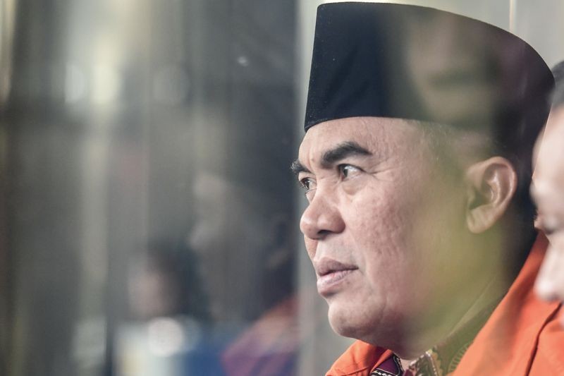Hakim PN Semarang Lasito Terima Uang Suap di Rumah