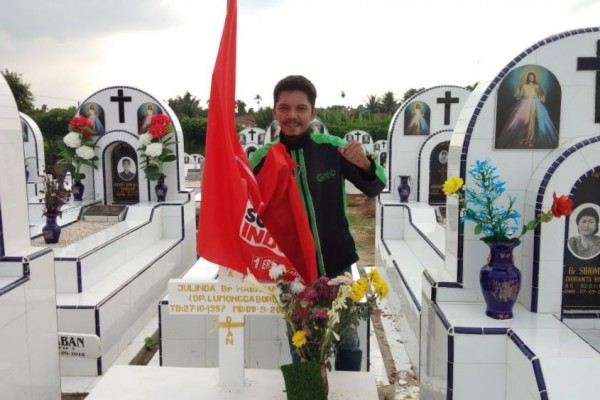 Kisah Erwin Siahaan, Driver Ojek Online yang Lolos DPRD dari PSI Medan