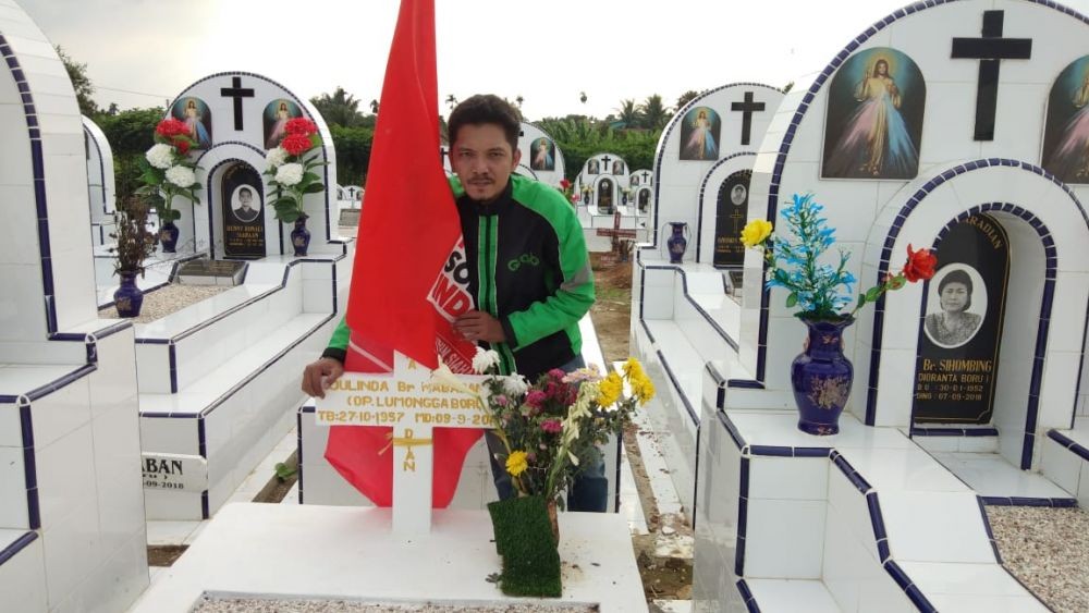 Kisah Erwin Siahaan, Driver Ojek Online yang Lolos DPRD dari PSI Medan