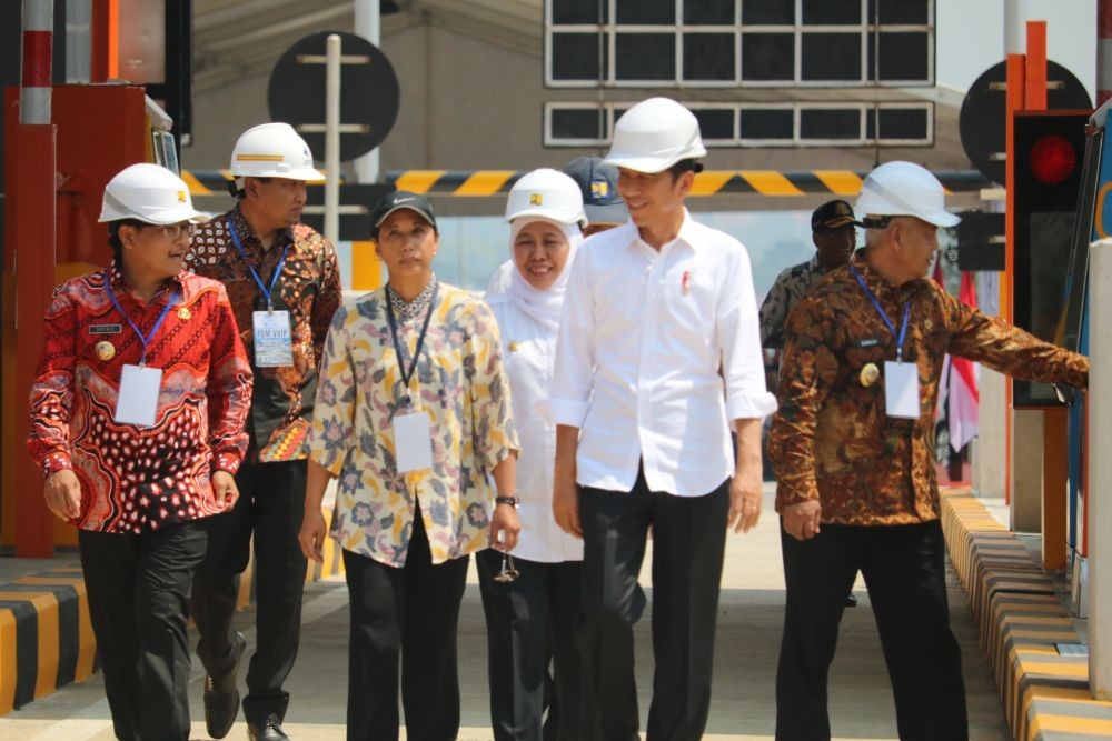Ini Alasan Jokowi Tunjuk Bupati Kulon Progo Sebagai Kepala BKKBN 