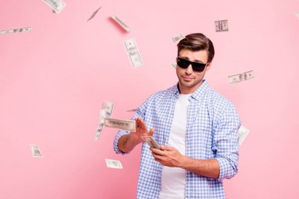 7 Cara Unik untuk Berbagi THR ke Saudara, Anti Tekor Buat Kamu