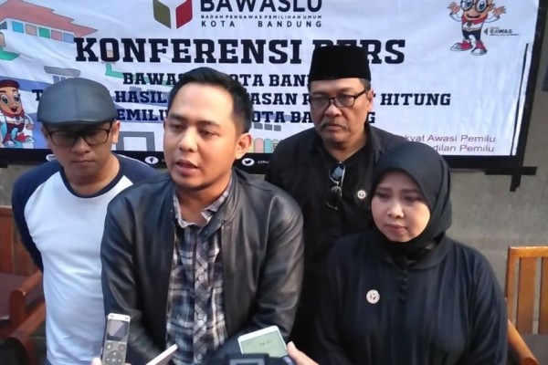 Rekapitulasi Rampung, Apa saja yang Telah Dilakukan Bawaslu Bandung