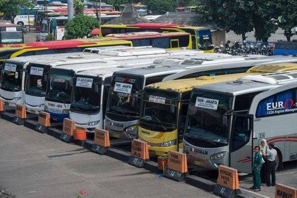 Tiket Pesawat Mahal, Pemudik Gunakan Bus Diprediksi Naik 5 Persen