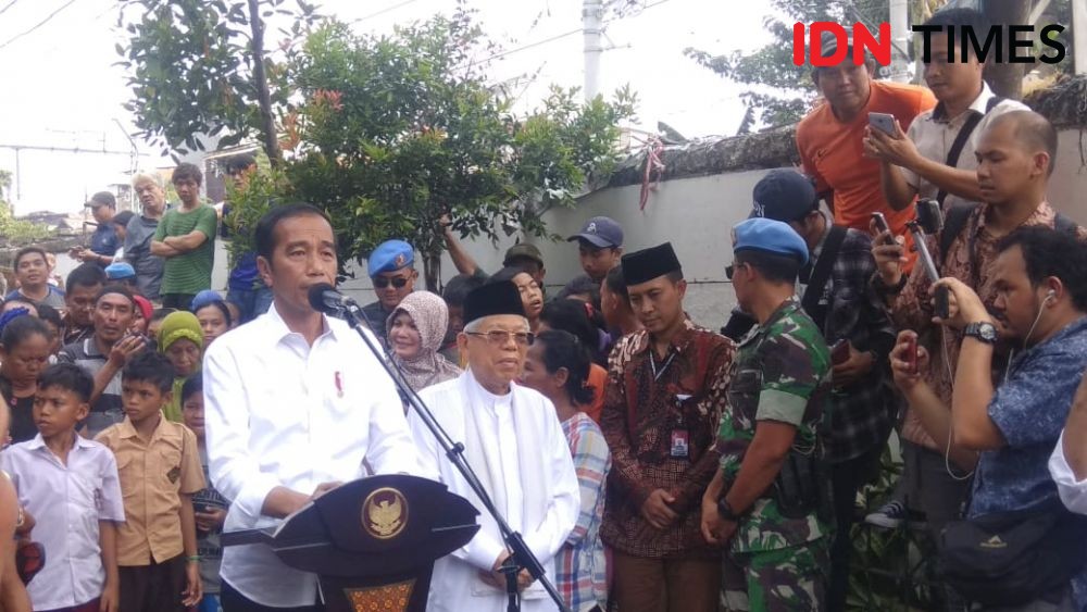 Viral Pemuda Gantung Ijazah Karena Jokowi, Ingin Fokus Pengangguran