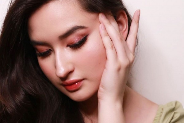 10 Potret Stephanie Poetri, Penerus Sang Diva Titi DJ