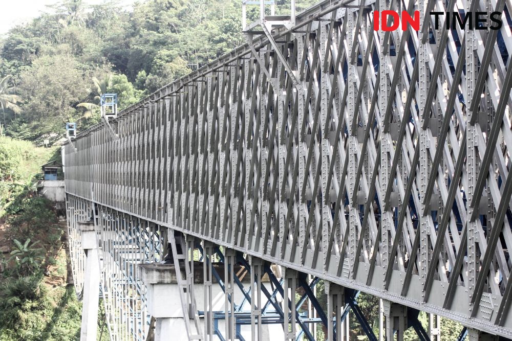 Bosan Mudik dengan Jalur Biasa? Coba Jembatan Ekstrim di Ciamis Ini