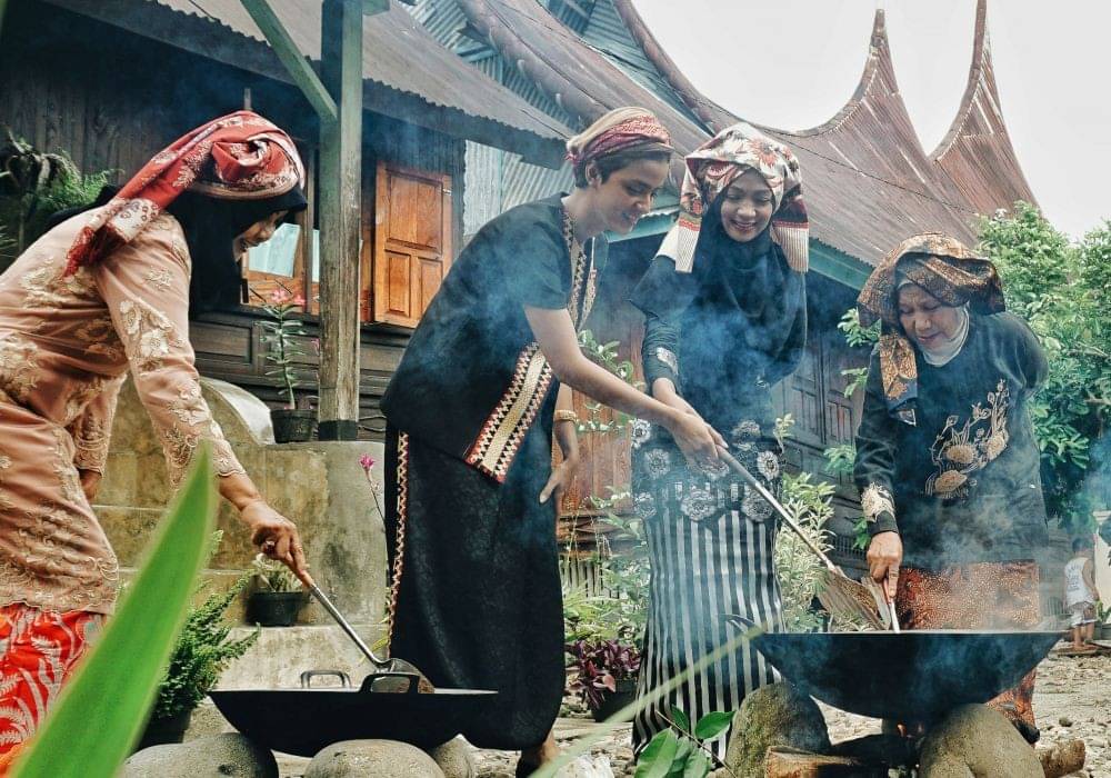 5 Fakta Rendang Khas Minangkabau Yang Harus Kamu Tahu