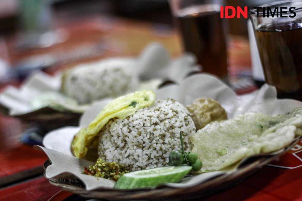 Mengenal Nasi Tutug Oncom, Kuliner Hangat Khas Tasikmalaya