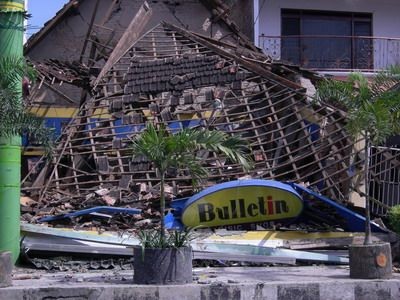 Gempa 2006: Dua Tahun Mengembalikan Jogja Seperti Sediakala
