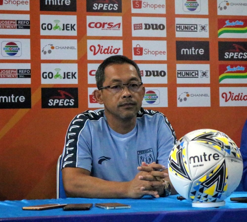 Arema FC Buru Kemenangan Perdana Lawan Persela Lamongan 