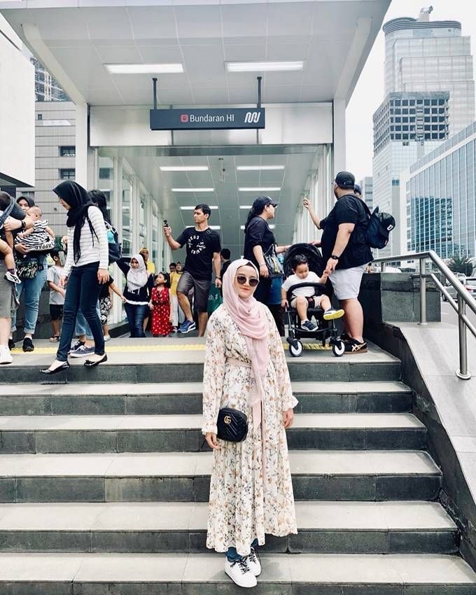 Jarang Disorot, Ini 10 Potret Anggun Wirda Mansur yang Tampil Memesona