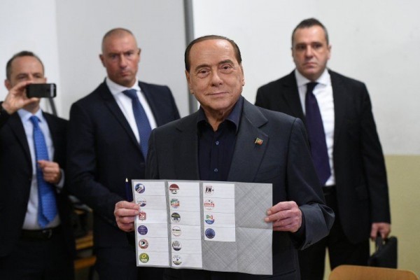 Kelakar Silvio Berlusconi soal Milan, Monza, dan Mafia Italia
