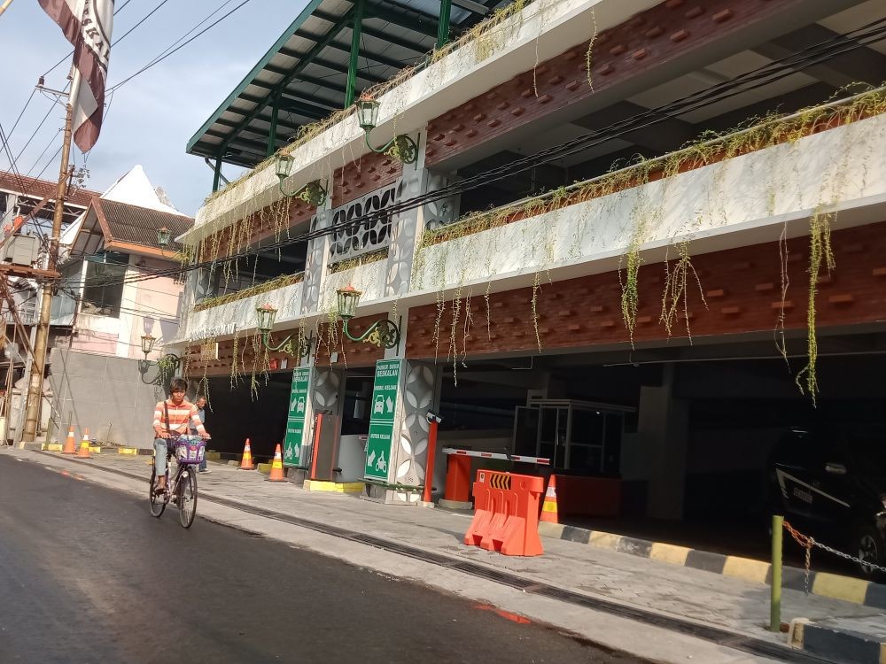 15 Tips Kunjungi Malioboro Versi Warga Lokal, Nyaman dan Murah