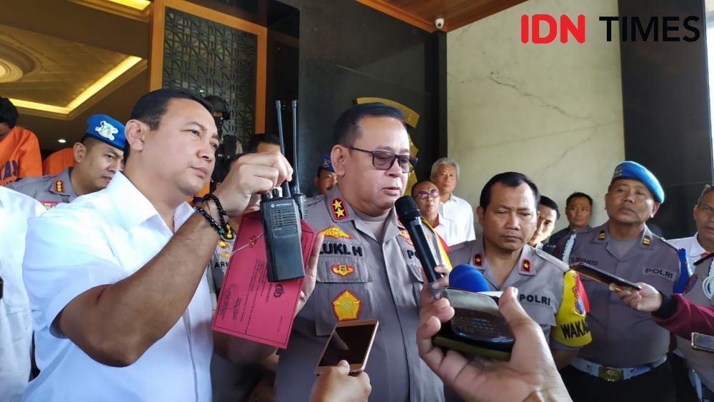 Kapolda Jatim Sebut Pembakaran Polsek di Sampang Diotaki Seorang Habib