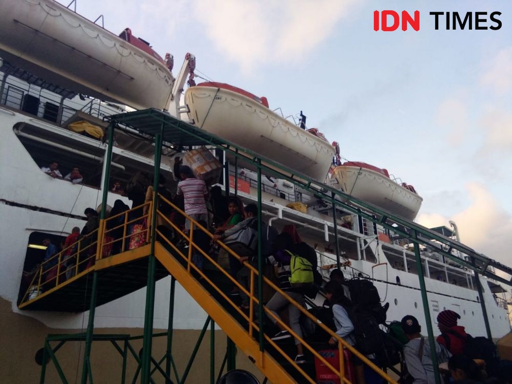 Libur Lebaran, Tarif Tiket Kapal ke Karimunjawa Naik 20 Persen
