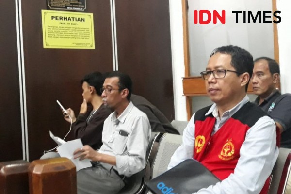 Joko Driyono Menangis Saat Bahas Soal Cincin di Sidang