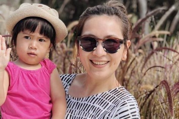 10 Momen Bahagia Jennifer Arnelita dan Sang Putri Saat Liburan Bersama