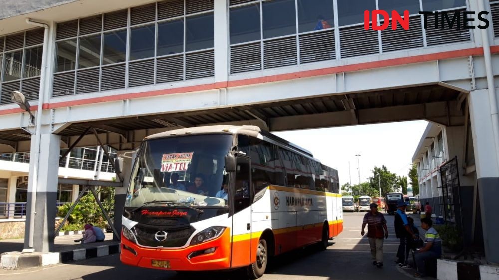 Terminal Bungurasih Kembali Dibuka, Bus AKDP dan AKAP Beroperasi Lagi