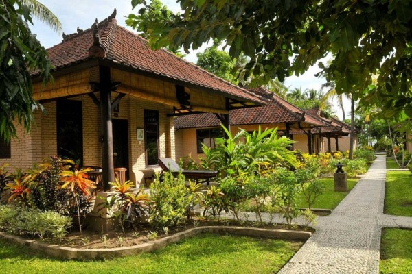 Perbedaan Hotel, Hostel, Resor, Vila, dan Cottage yang Harus Kamu Tahu