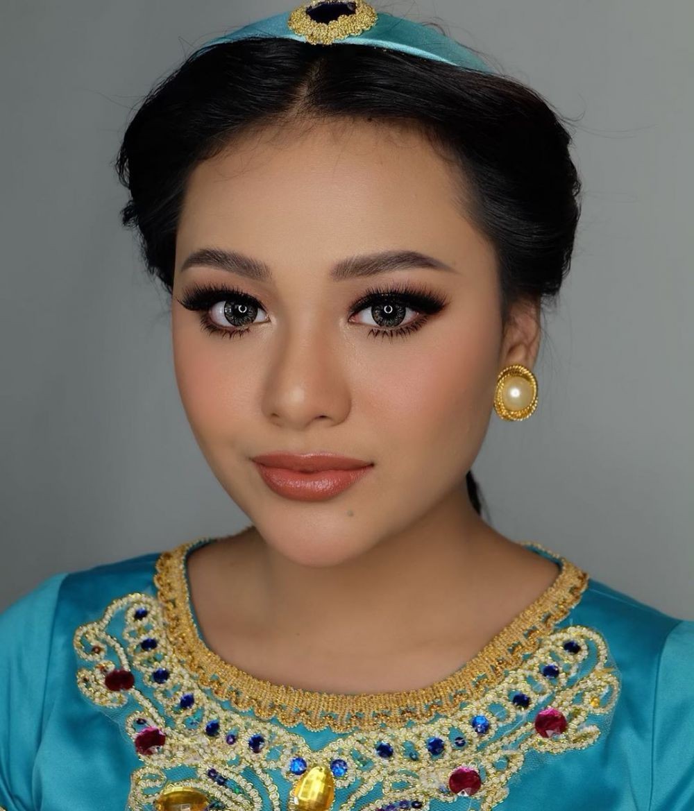 Bikin Pangling, 9 Transformasi Aurel Hermansyah Jadi Princess Jasmine