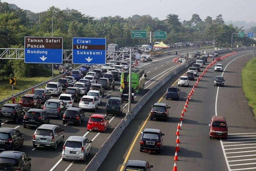 Jalur Puncak Bogor Berlakukan Sistem Satu Arah Hingga 9 Juni