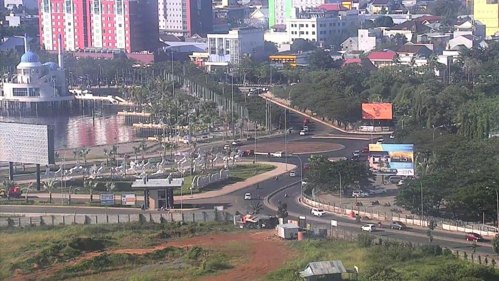 Ditinggal Mudik Warganya, Jalan-jalan Makassar Mendadak Lengang