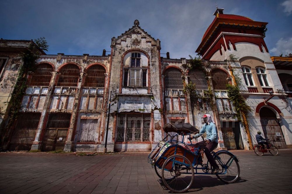 9 Spot Foto Paling Instagramable di Kota Lama Semarang