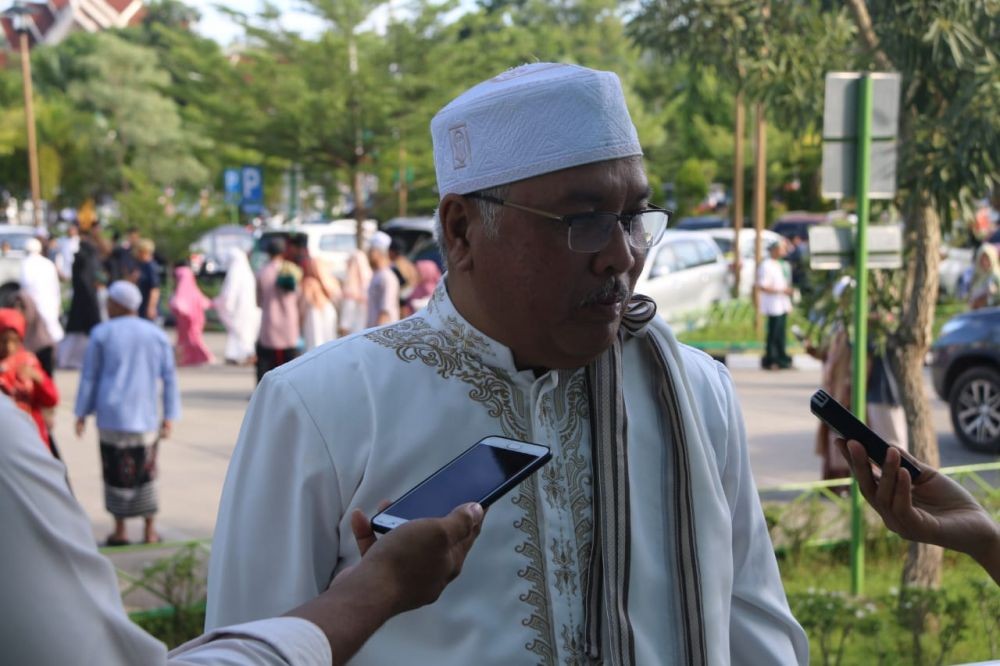 Jemaah Salat Idulfitri Padati Mesjid Agung Al Faruq