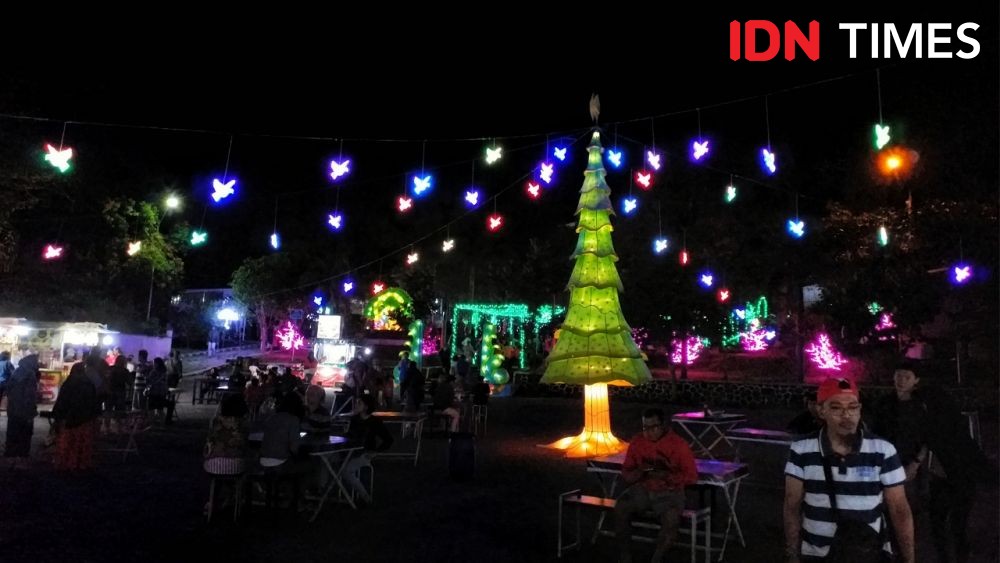 Indahnya Festival of Light di Lereng Gunung Merapi