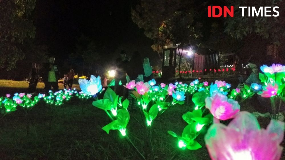 Indahnya Festival of Light di Lereng Gunung Merapi