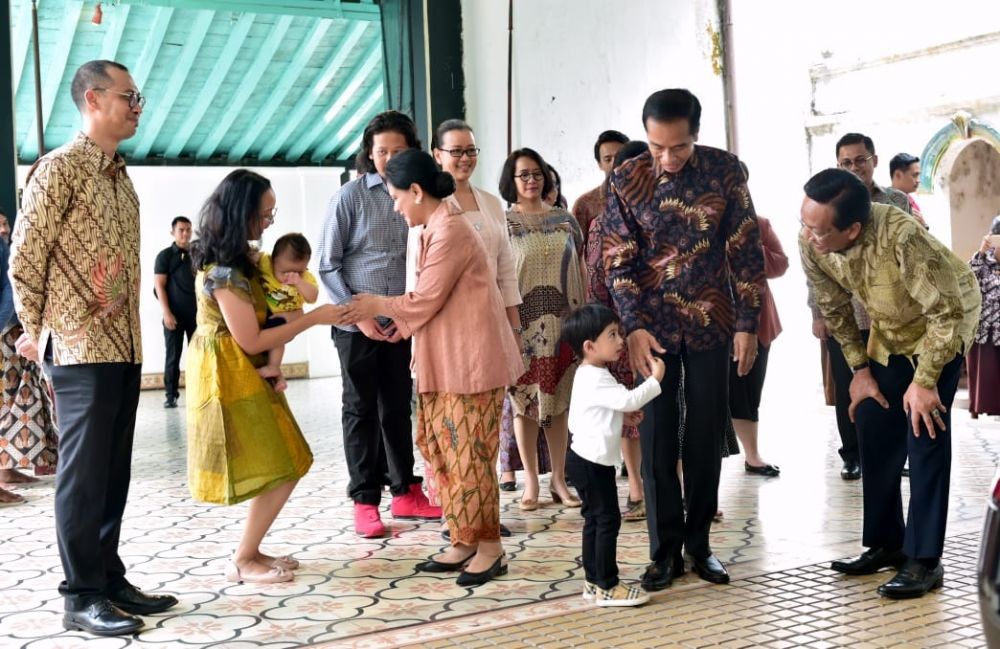 Halalbihalal ke Keraton Yogyakarta, Jokowi Bawa Jan Ethes